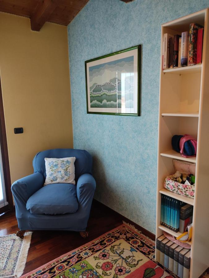 Lovely Casa Paola Villlafranca Centro Zimmer Rooms 빌라프랑카 디 베로나 외부 사진